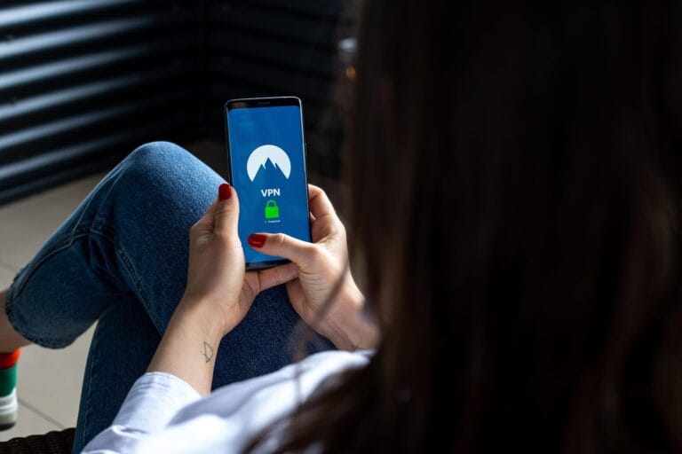 5 najczęstszych błędów w zabezpieczeniach firmowych sieci Wi-Fi – i jak ich unikać