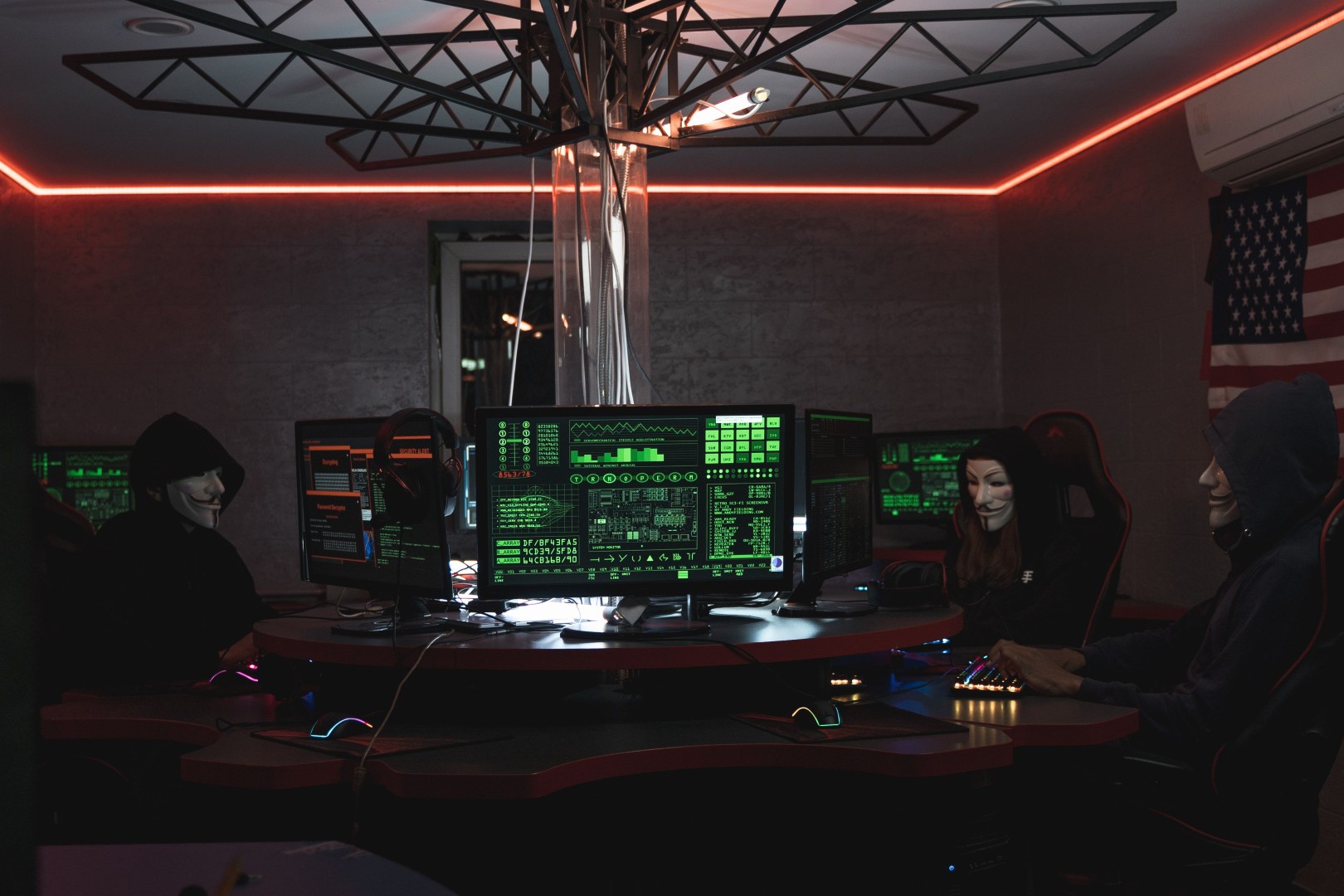 Cyberatak na Żabkę – co wiemy o wycieku danych i czego mogą się nauczyć inne firmy?